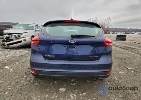 2017 Ford Focus Titanium z USA, uszkodzony, nr VIN 1FADP3N29HL342605